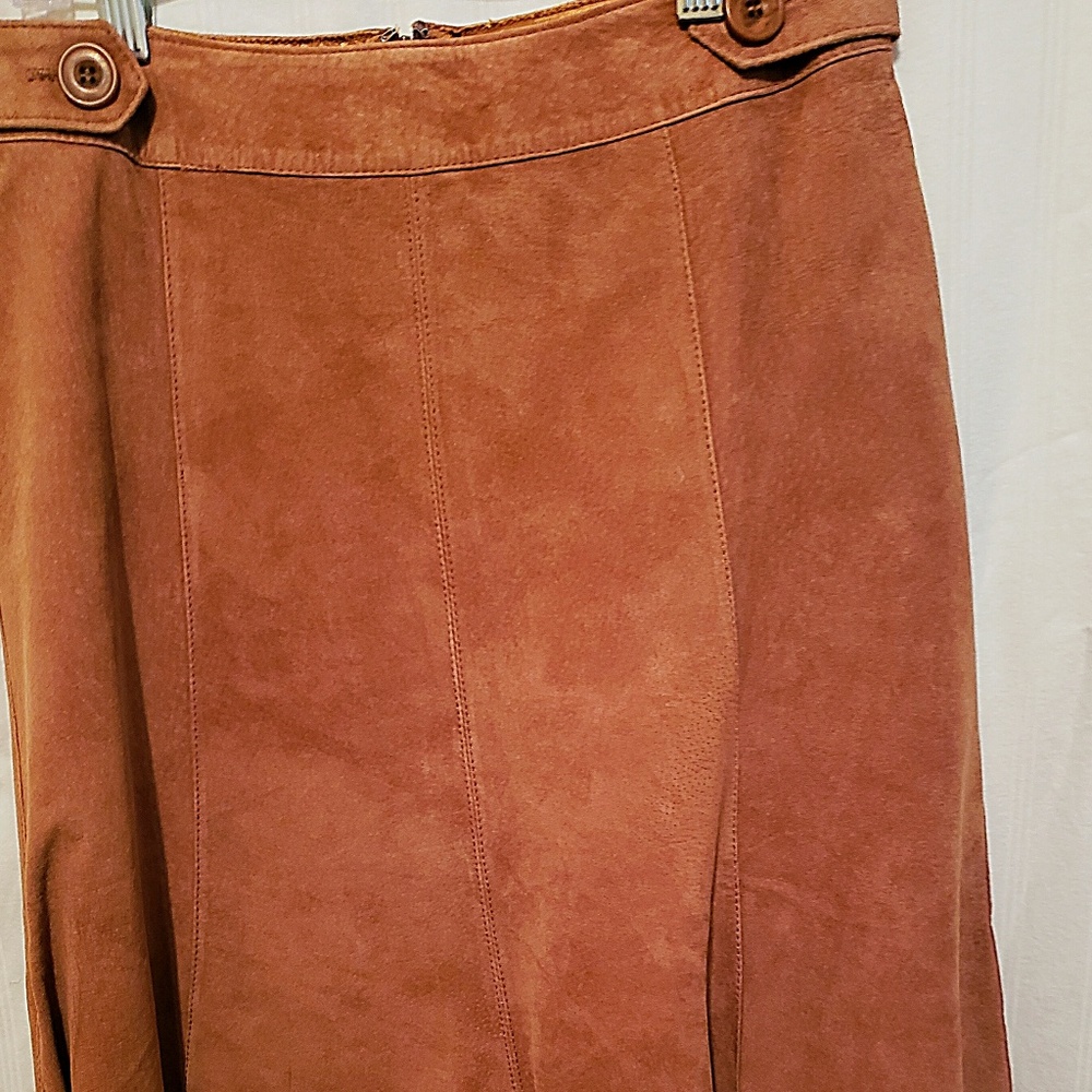 Harold's beautiful skirt